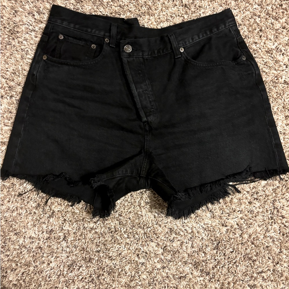 Agolde Cross button, black denim shorts, slightly distressed